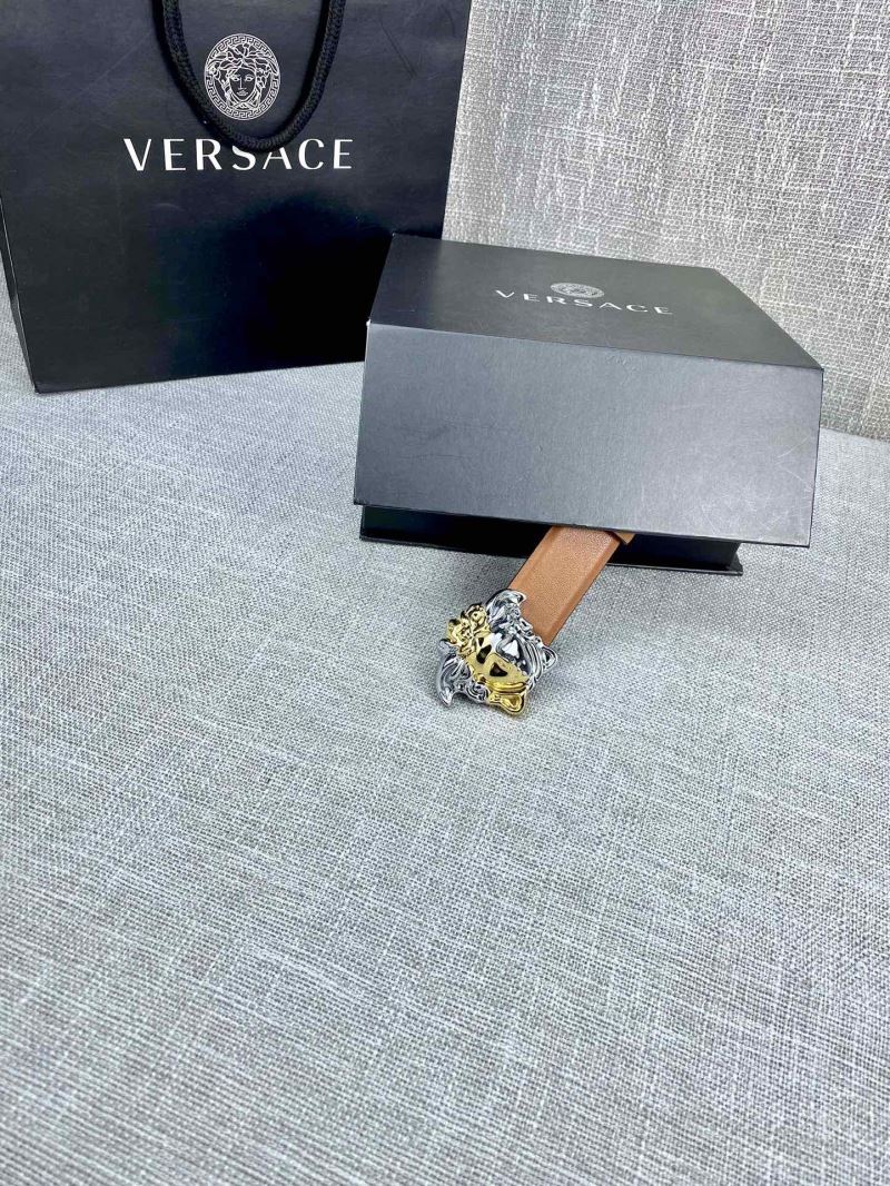 VERSACE